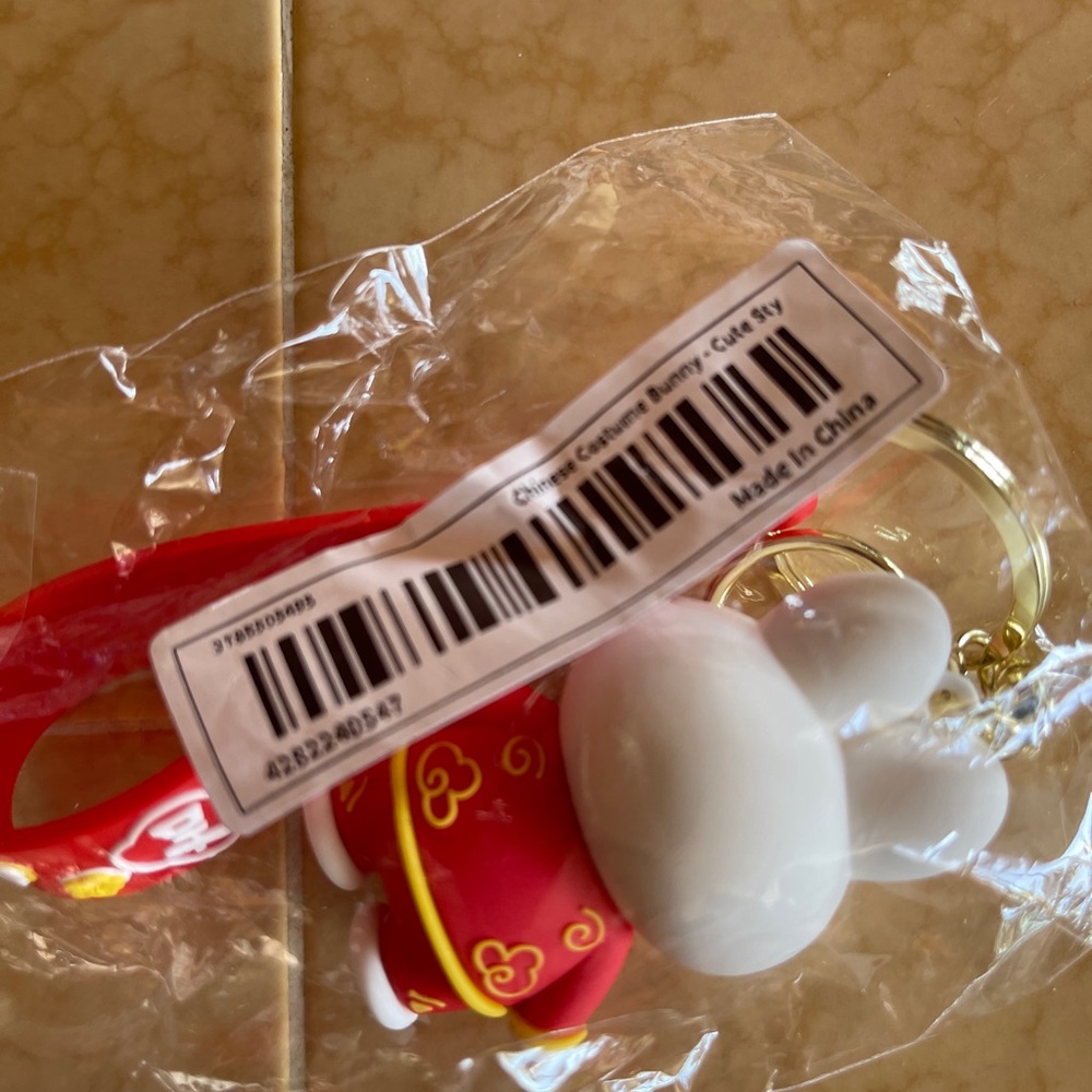 Chinese New Year Rabbit Key Chain - Picture 4 of 4